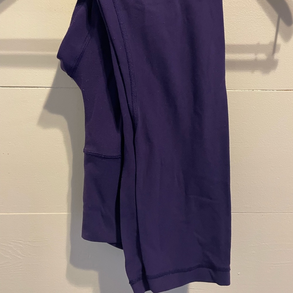 lululemon purple align crop size 2